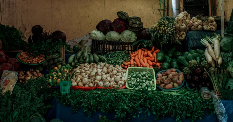 Anti-Inflammatory Eating, Honestly Described: What Changes With Age
